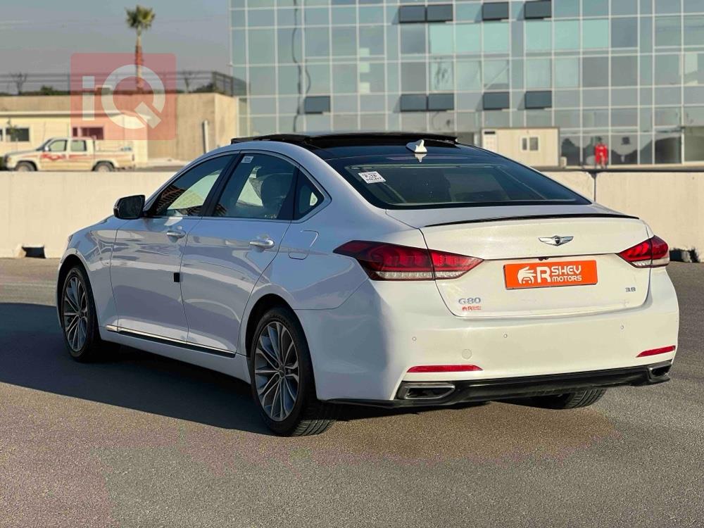جێنسس G80